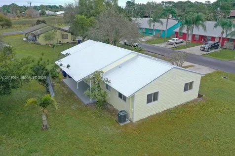 4667 SE Salvatori Road Stuart FL 34997