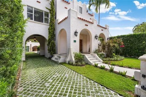31 NE 46th Street Miami FL 33137