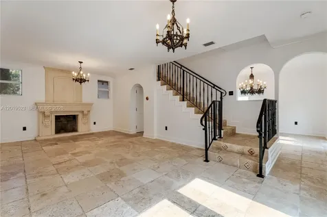 31 NE 46th Street Miami FL 33137