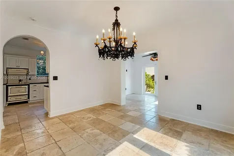 31 NE 46th Street Miami FL 33137