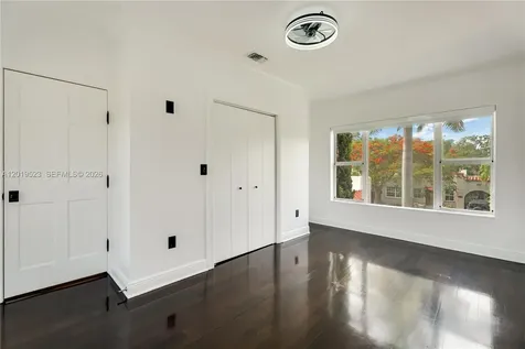 31 NE 46th Street Miami FL 33137