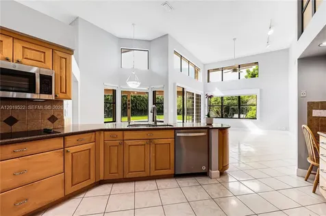 1256 S Manor Drive S Weston FL 33326