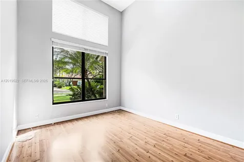 1256 S Manor Drive S Weston FL 33326