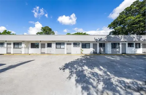 2237 Taylor Street Hollywood FL 33020