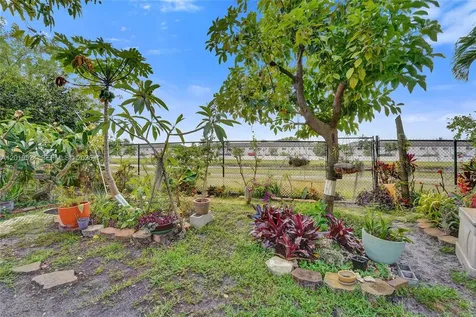 12818 SW 47th Street Miramar FL 33027