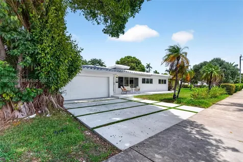 1619 Hollywood Boulevard Hollywood FL 33020