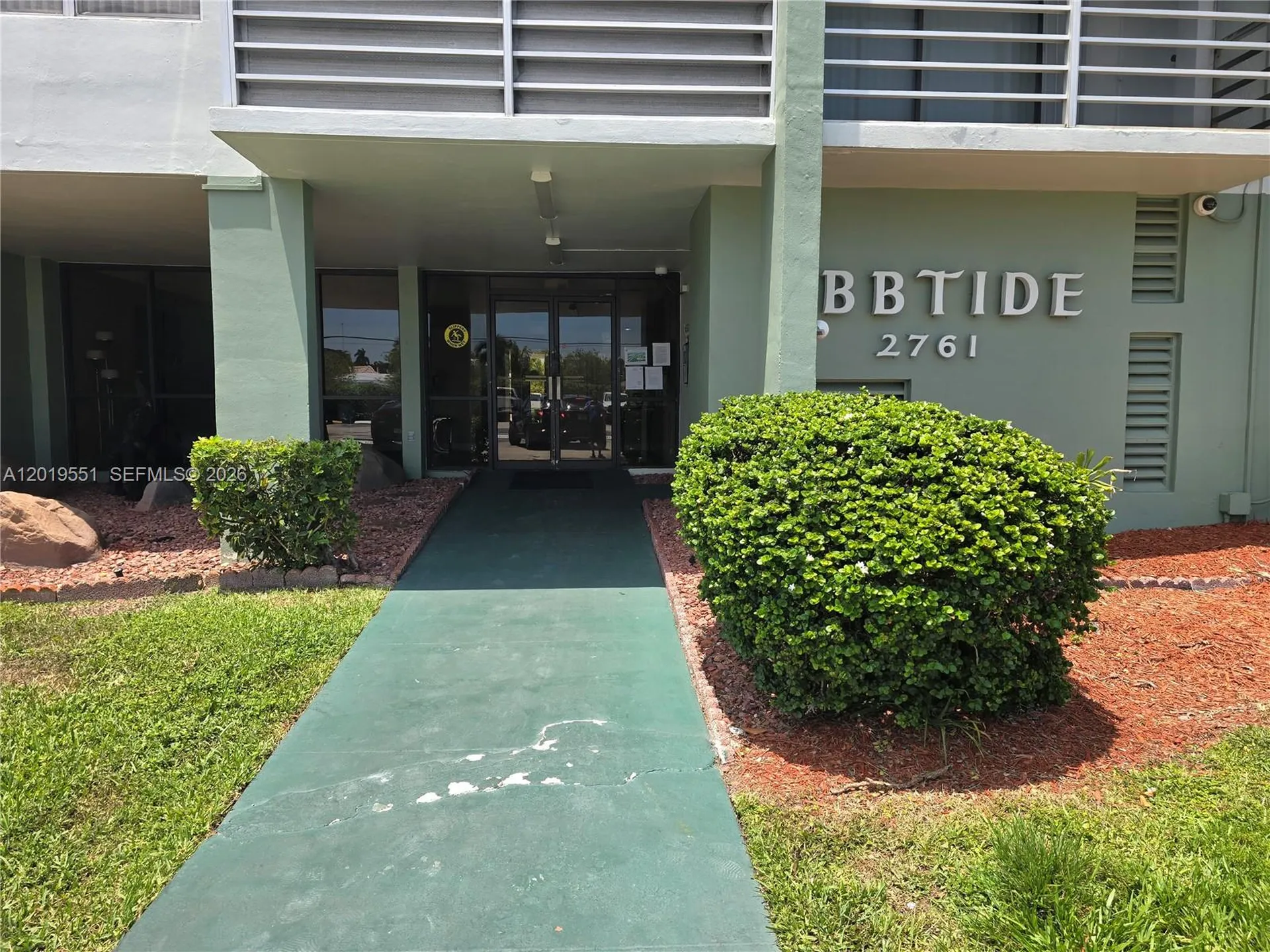 2761 Taft Street Hollywood FL 33020