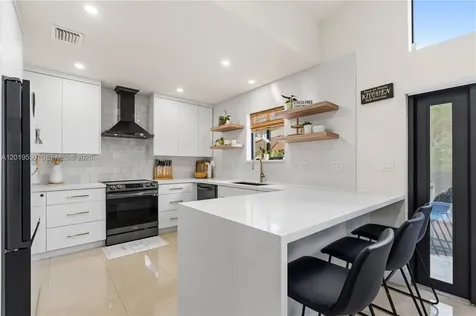 9256 SW 209th Terrace Cutler Bay FL 33189