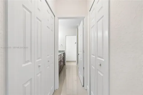 9256 SW 209th Terrace Cutler Bay FL 33189