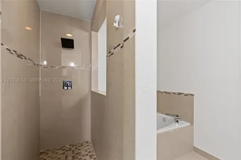 9256 SW 209th Terrace Cutler Bay FL 33189