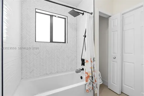 9256 SW 209th Terrace Cutler Bay FL 33189