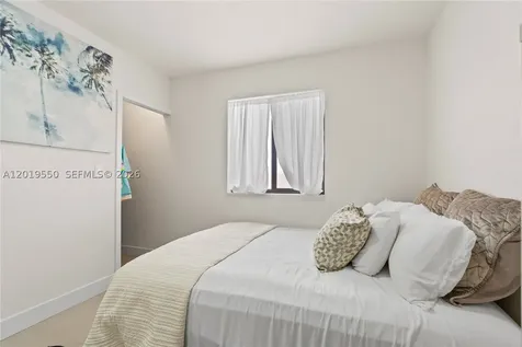 9256 SW 209th Terrace Cutler Bay FL 33189