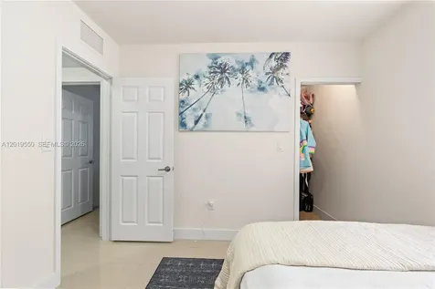 9256 SW 209th Terrace Cutler Bay FL 33189