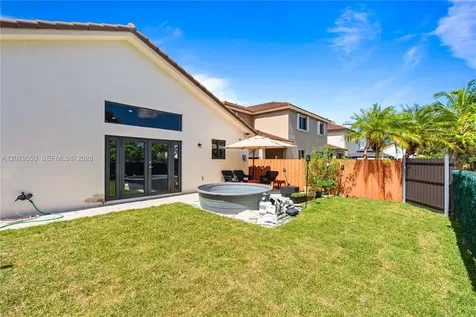 9256 SW 209th Terrace Cutler Bay FL 33189