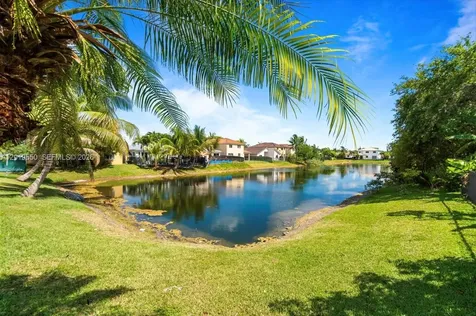 9256 SW 209th Terrace Cutler Bay FL 33189