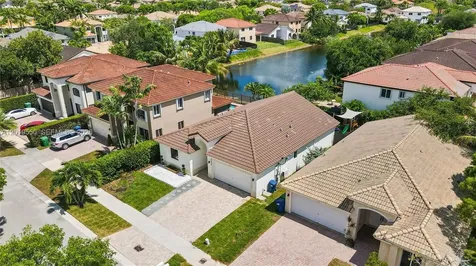 9256 SW 209th Terrace Cutler Bay FL 33189