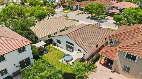 9256 SW 209th Terrace Cutler Bay FL 33189