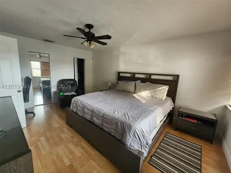 6931 SW 111th Court Miami FL 33173