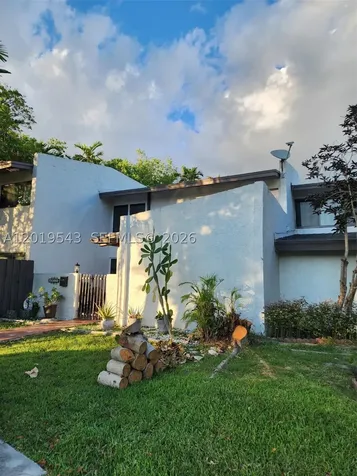 6931 SW 111th Court Miami FL 33173