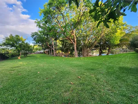 6931 SW 111th Court Miami FL 33173