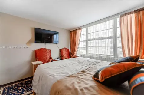 18051 Biscayne Boulevard Aventura FL 33160