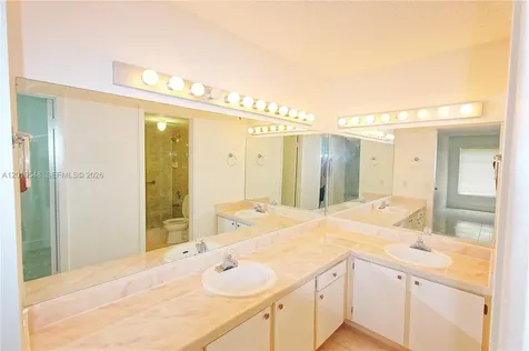 5800 SW 127th Avenue Miami FL 33183
