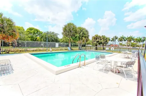 5800 SW 127th Avenue Miami FL 33183