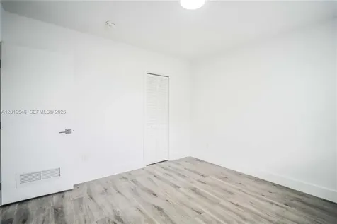 1950 NW 2nd Court Miami FL 33136