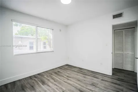 1950 NW 2nd Court Miami FL 33136