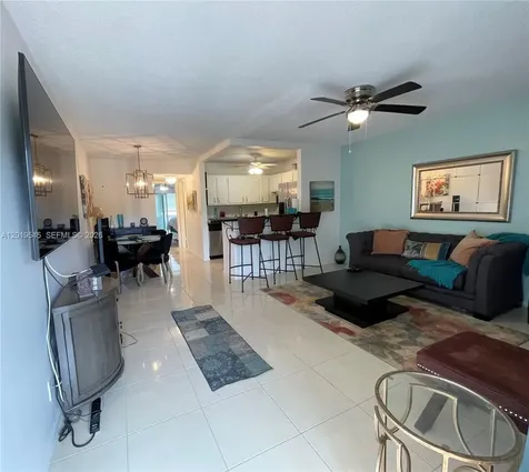 12 Dorchester A West Palm Beach FL 33417