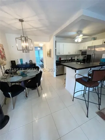 12 Dorchester A West Palm Beach FL 33417