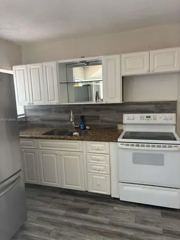 1447 NW 98th Street Miami FL 33147