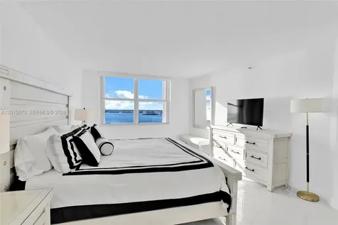 5200 N Ocean Drive Singer Island FL 33404