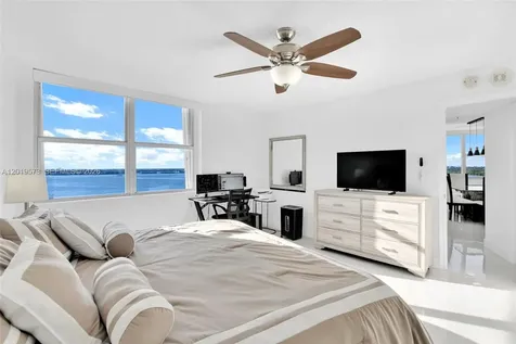 5200 N Ocean Drive Singer Island FL 33404