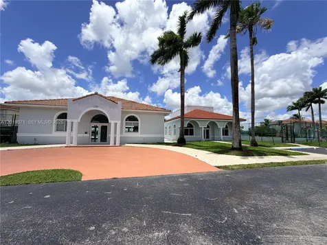 13361 SW 143rd Terrace Miami FL 33186