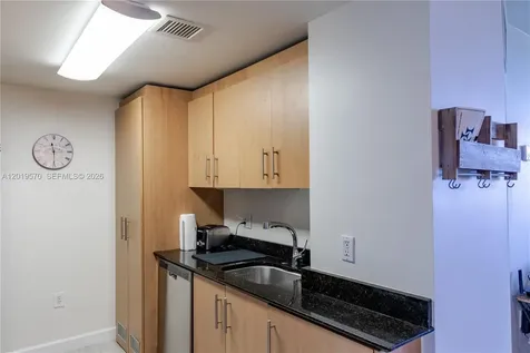 10275 Collins Avenue Bal Harbour FL 33154