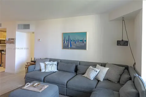 10275 Collins Avenue Bal Harbour FL 33154