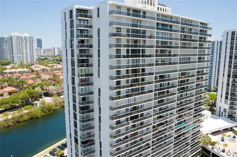 3675 N Country Club Drive Aventura FL 33180