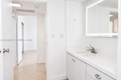 3675 N Country Club Drive Aventura FL 33180