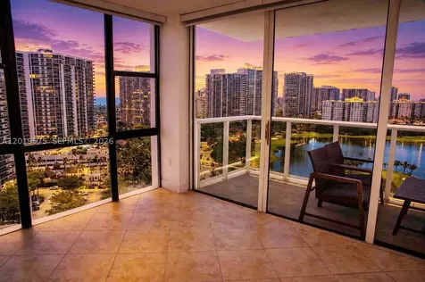3675 N Country Club Drive Aventura FL 33180
