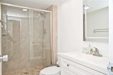 3675 N Country Club Drive Aventura FL 33180