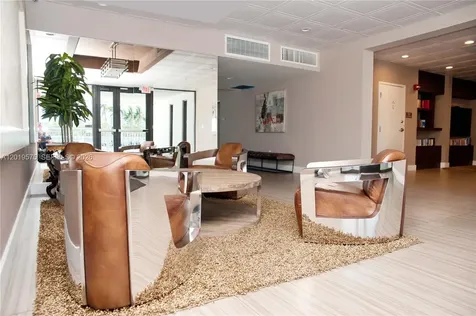 3675 N Country Club Drive Aventura FL 33180