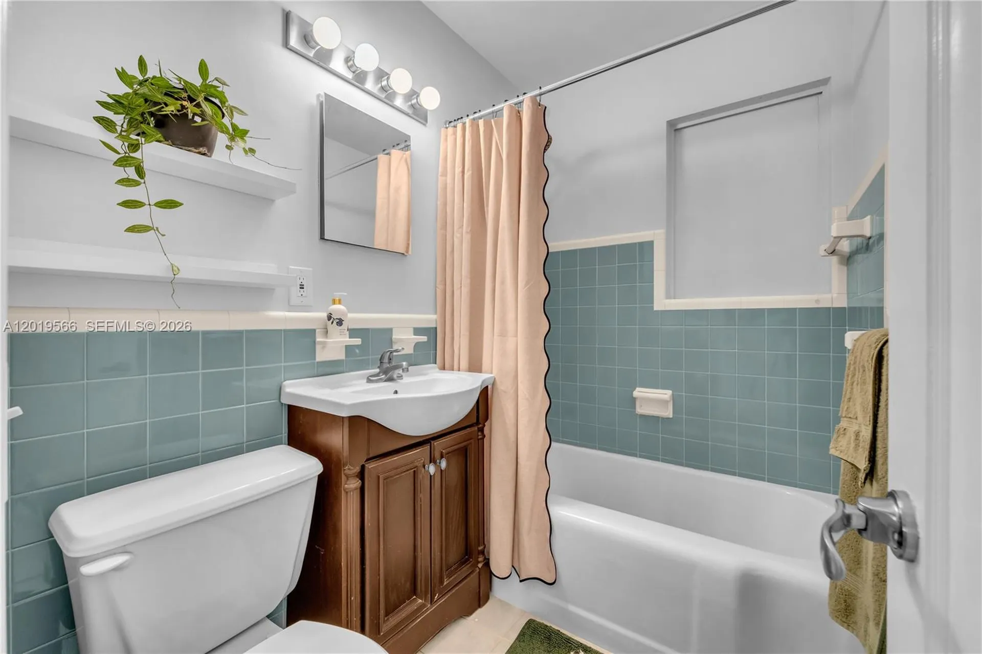 841 SW 11th Court Fort Lauderdale FL 33315