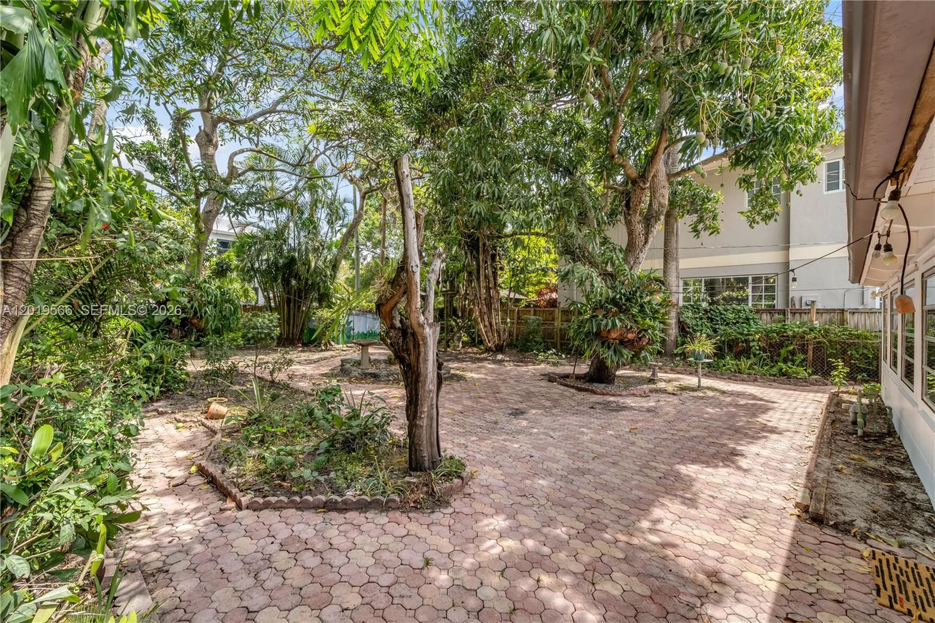 841 SW 11th Court Fort Lauderdale FL 33315