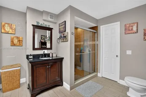 10750 S Golfview Drive Pembroke Pines FL 33026