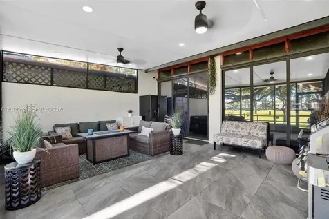 10750 S Golfview Drive Pembroke Pines FL 33026