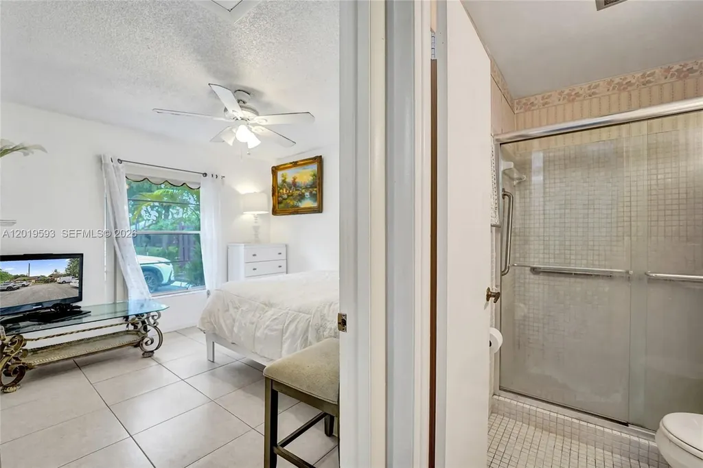 123 Briarwood Circle Hollywood FL 33024