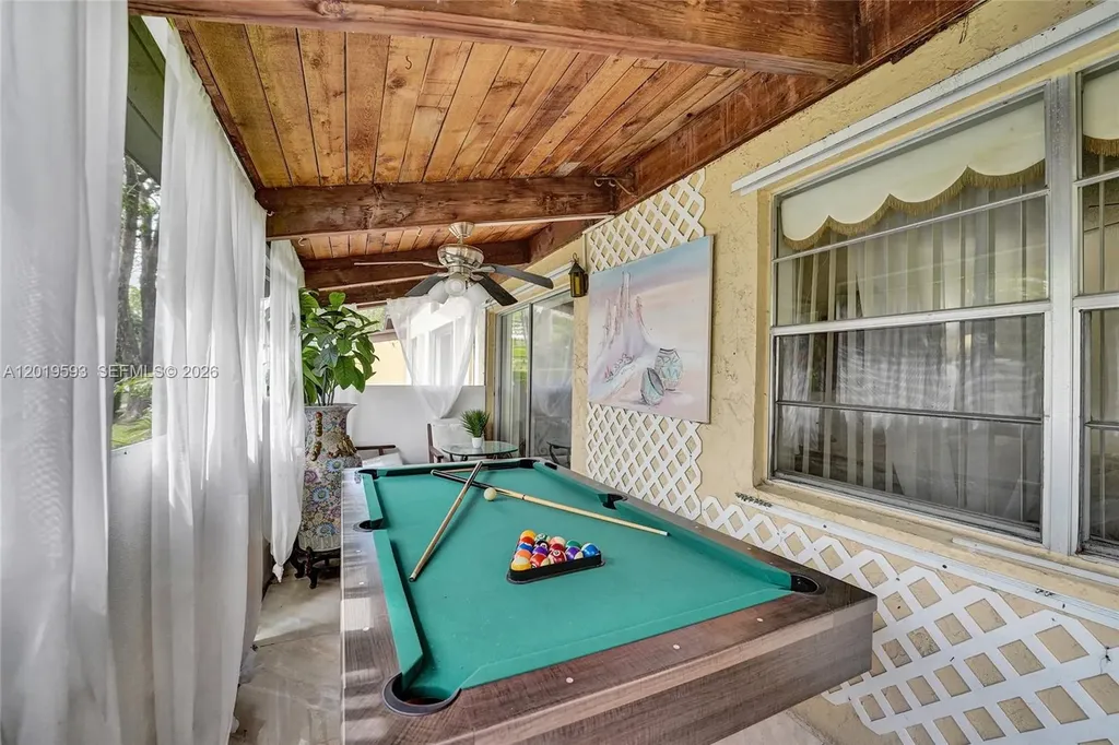 123 Briarwood Circle Hollywood FL 33024