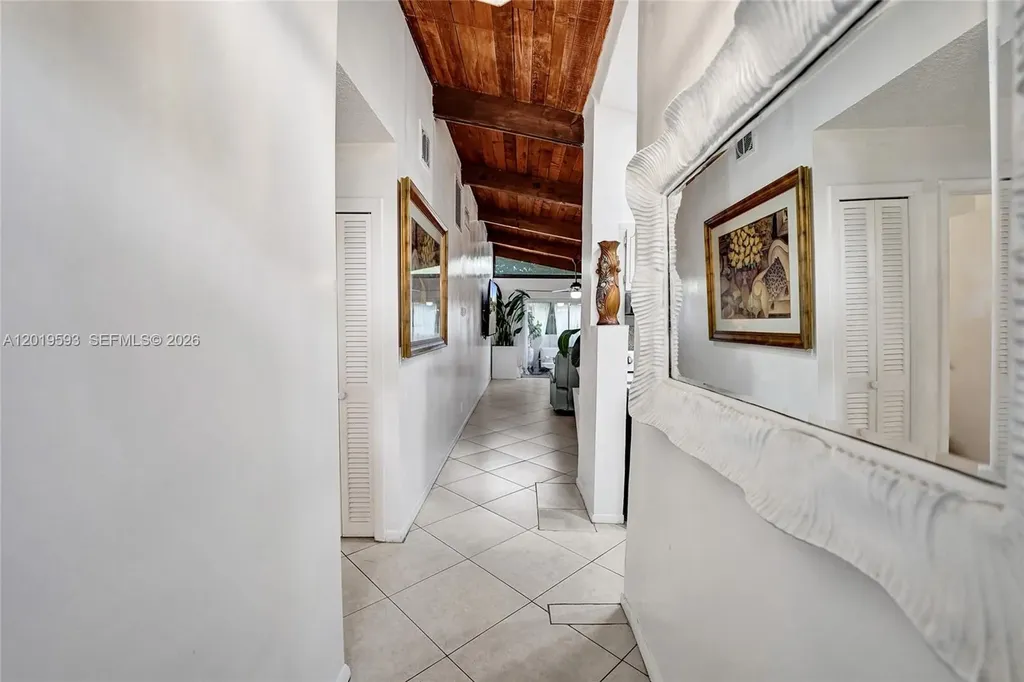 123 Briarwood Circle Hollywood FL 33024