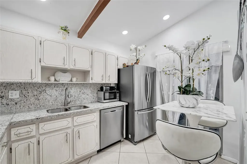 123 Briarwood Circle Hollywood FL 33024